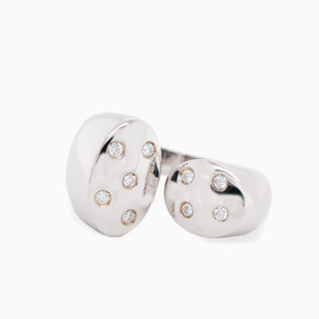 Louis Vuitton Clous Stud Earrings 18K White Gold with Diamonds
